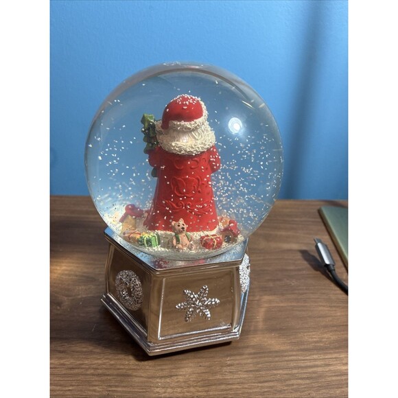 Spode Christmas Santa Musical Snow Globe WORKS We Wish You A Merry Christmas - Picture 3 of 9